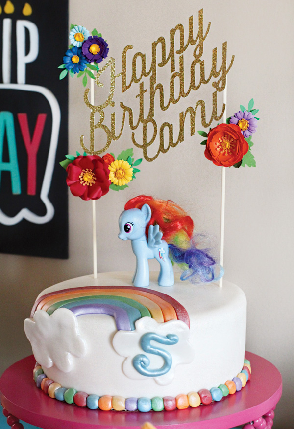 rainbow-pony-birthday-cake