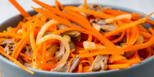Салат с куриными сердечками, фасолью и корейской морковью Рецепты: Салат с куриными сердечками, фасолью и корейской морковью