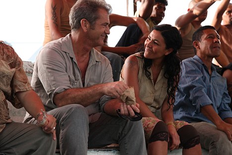 Mexican romance: Mel Gibson and Dolores Heredia in How I Spent My Summer Vacation