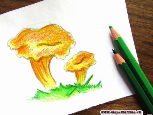 Рисование зелеными карандашами