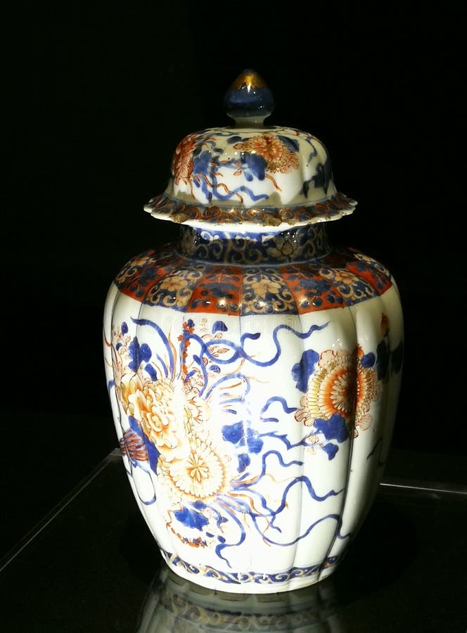 Chinese Antique Jar Blue Delft Red Gold Painted Flower Motif Kangxi Qing Dynasty Forbidden City Maritime Silkroad Palace Museum. Chinese Antique Jar Blue-and stock illustration Chinese Antique Jar Blue Delft Red Gold Painted Flower Motif Kangxi Qing Dynasty Forbidden City Maritime Silkroad Palace Museum. Chinese Antique Jar Blue-and stock illustration